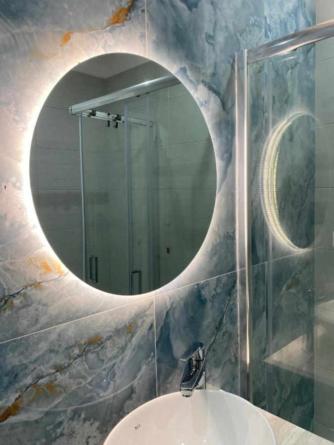 Sogni Di Chiaia Bed & Breakfast Napoli Bagian luar foto