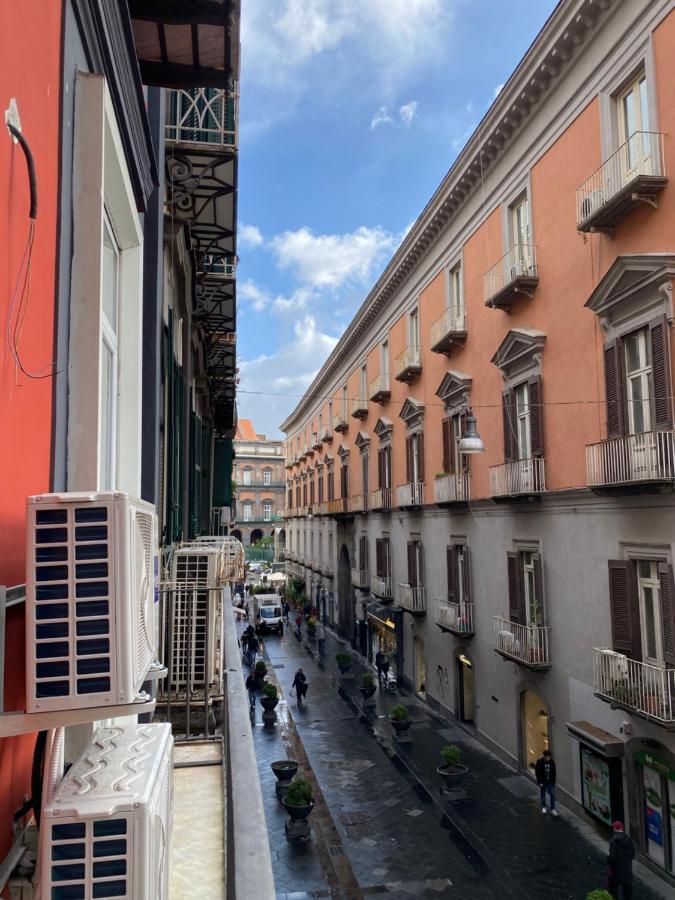 Sogni Di Chiaia Bed & Breakfast Napoli Bagian luar foto