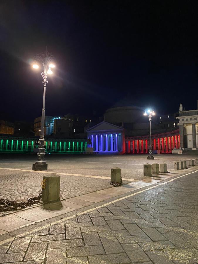 Sogni Di Chiaia Bed & Breakfast Napoli Bagian luar foto