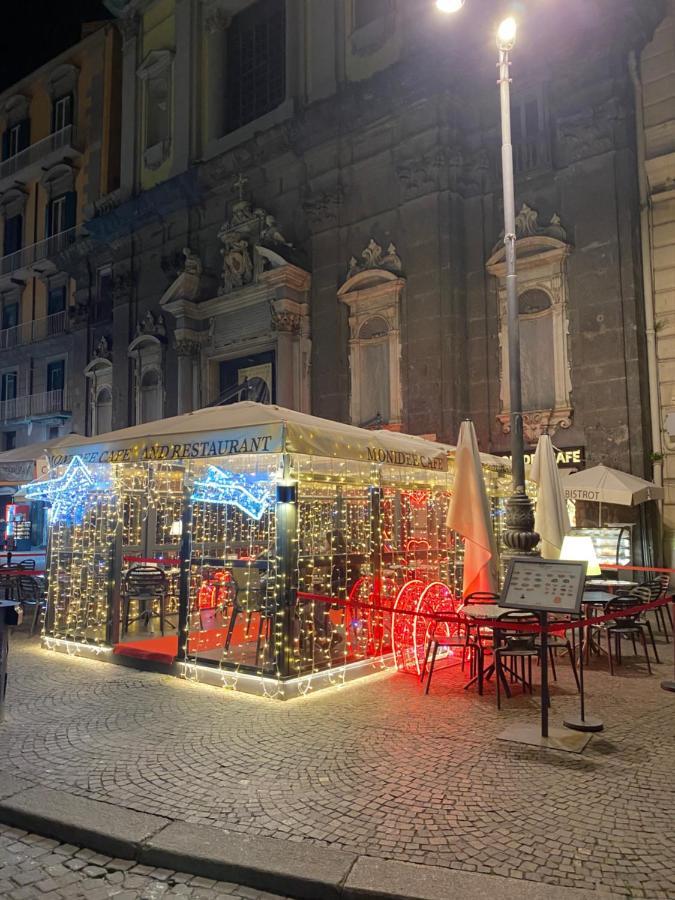 Sogni Di Chiaia Bed & Breakfast Napoli Bagian luar foto